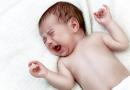 Характерные признаки и симптомы гипертонуса у новорожденных и подборка эффективные методов лечения патологии